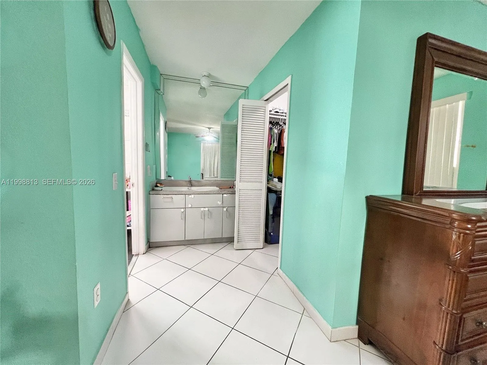 10140 Sw 26th Ter, Miami, Florida 33165, Miami, Florida 33165, 5 Bedrooms Bedrooms, ,4 BathroomsBathrooms,Residential,For Sale,10140 Sw 26th Ter, Miami, Florida 33165,A11998813