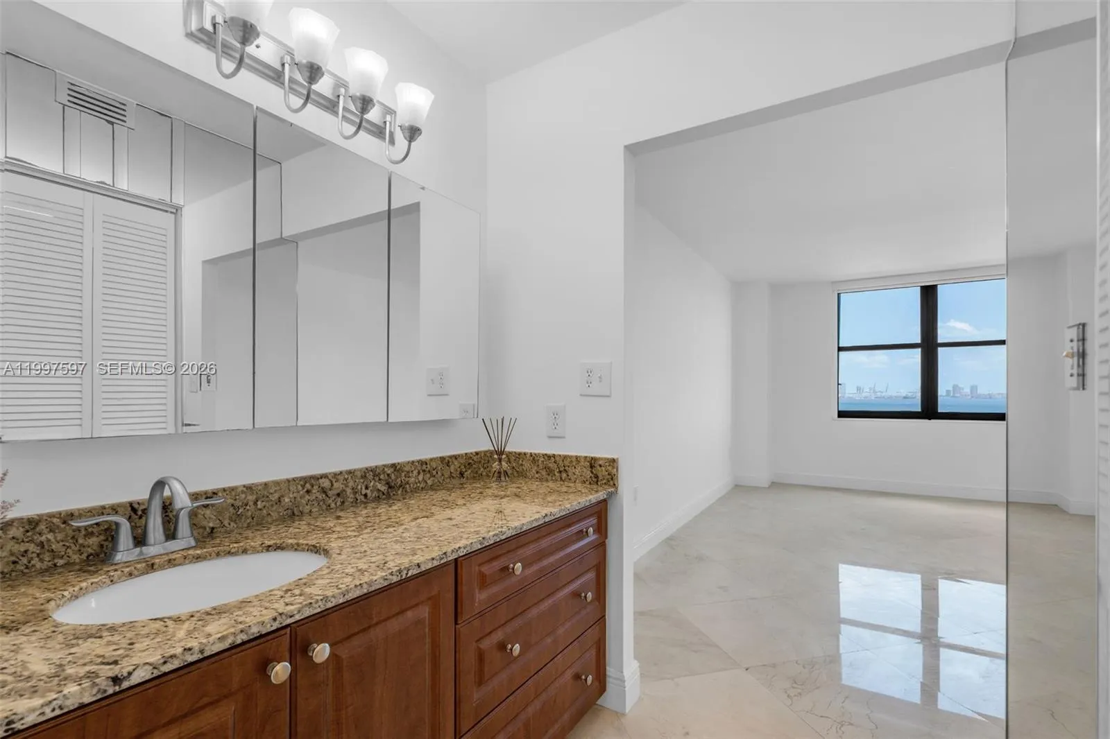 2333 Brickell Ave 1109, Miami, Florida 33129, Miami, Florida 33129, 1 Bedroom Bedrooms, ,1 BathroomBathrooms,Residential Lease,For Rent,2333 Brickell Ave 1109, Miami, Florida 33129,A11997597