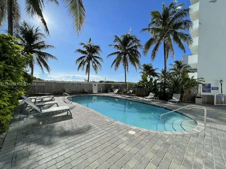335 Ocean Dr 214, Miami Beach, Florida 33139, Miami Beach, Florida 33139, 1 Bedroom Bedrooms, ,1 BathroomBathrooms,Residential,For Sale,335 Ocean Dr 214, Miami Beach, Florida 33139,A11997821