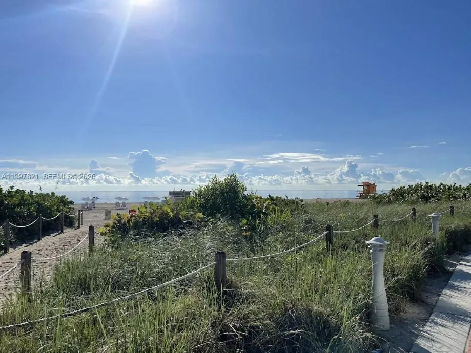 335 Ocean Dr 214, Miami Beach, Florida 33139, Miami Beach, Florida 33139, 1 Bedroom Bedrooms, ,1 BathroomBathrooms,Residential,For Sale,335 Ocean Dr 214, Miami Beach, Florida 33139,A11997821