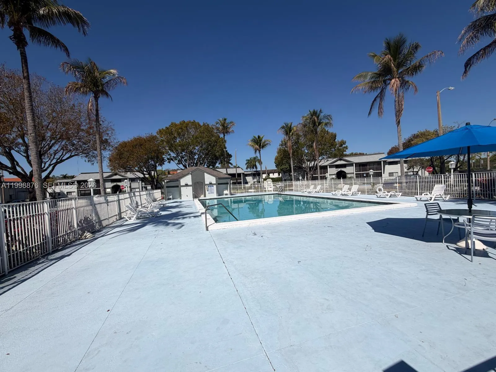 468 Ne 206th Ln 102, Miami, Florida 33179, Miami, Florida 33179, 3 Bedrooms Bedrooms, ,2 BathroomsBathrooms,Residential,For Sale,468 Ne 206th Ln 102, Miami, Florida 33179,A11998876