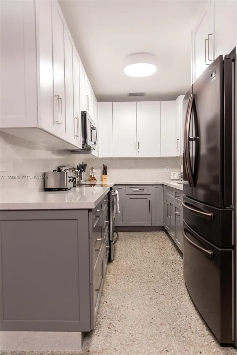 North Miami Beach, Florida 33162, 2 Bedrooms Bedrooms, ,1 BathroomBathrooms,Residential Lease,For Rent,A11996843