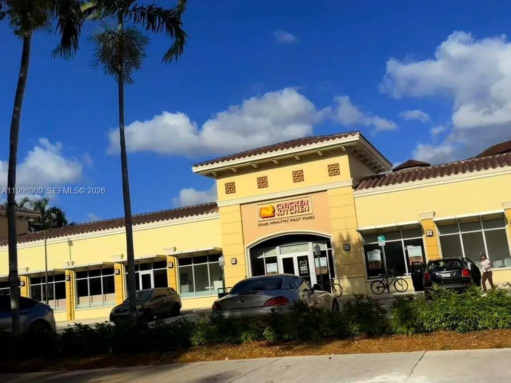 15515 N Miami Lakeway N 202-11, Miami Lakes, Flori, Miami Lakes, Florida 33014, 2 Bedrooms Bedrooms, ,2 BathroomsBathrooms,Residential Lease,For Rent,15515 N Miami Lakeway N 202-11, Miami Lakes, Flori,A11998909