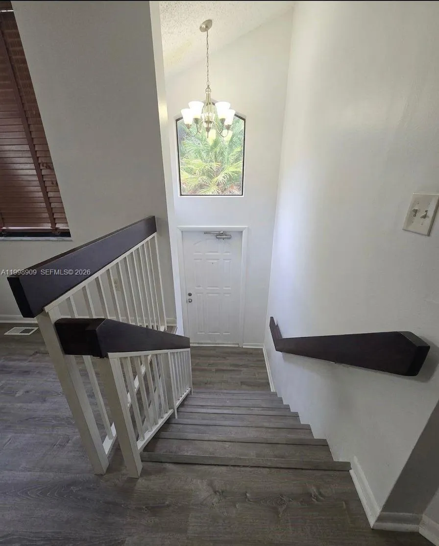 15515 N Miami Lakeway N 202-11, Miami Lakes, Flori, Miami Lakes, Florida 33014, 2 Bedrooms Bedrooms, ,2 BathroomsBathrooms,Residential Lease,For Rent,15515 N Miami Lakeway N 202-11, Miami Lakes, Flori,A11998909