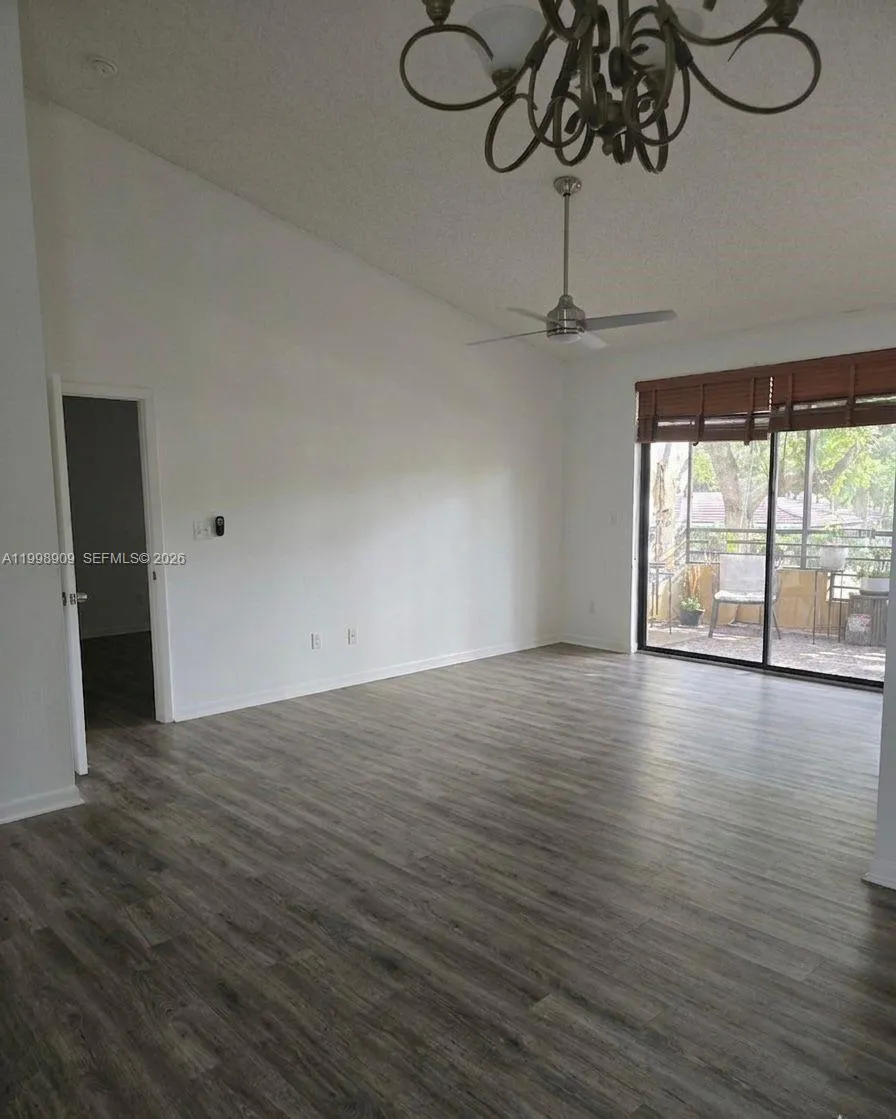 15515 N Miami Lakeway N 202-11, Miami Lakes, Flori, Miami Lakes, Florida 33014, 2 Bedrooms Bedrooms, ,2 BathroomsBathrooms,Residential Lease,For Rent,15515 N Miami Lakeway N 202-11, Miami Lakes, Flori,A11998909