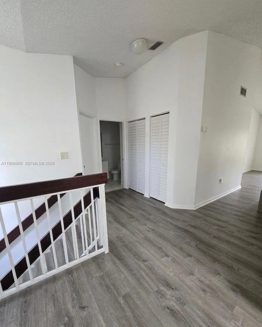 15515 N Miami Lakeway N 202-11, Miami Lakes, Flori, Miami Lakes, Florida 33014, 2 Bedrooms Bedrooms, ,2 BathroomsBathrooms,Residential Lease,For Rent,15515 N Miami Lakeway N 202-11, Miami Lakes, Flori,A11998909