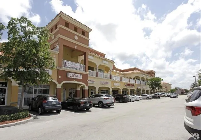 6672 Stirling Rd, Davie, Florida 33024, Davie, Florida 33024, ,Commercial Lease,For Rent,6672 Stirling Rd, Davie, Florida 33024,A11998916