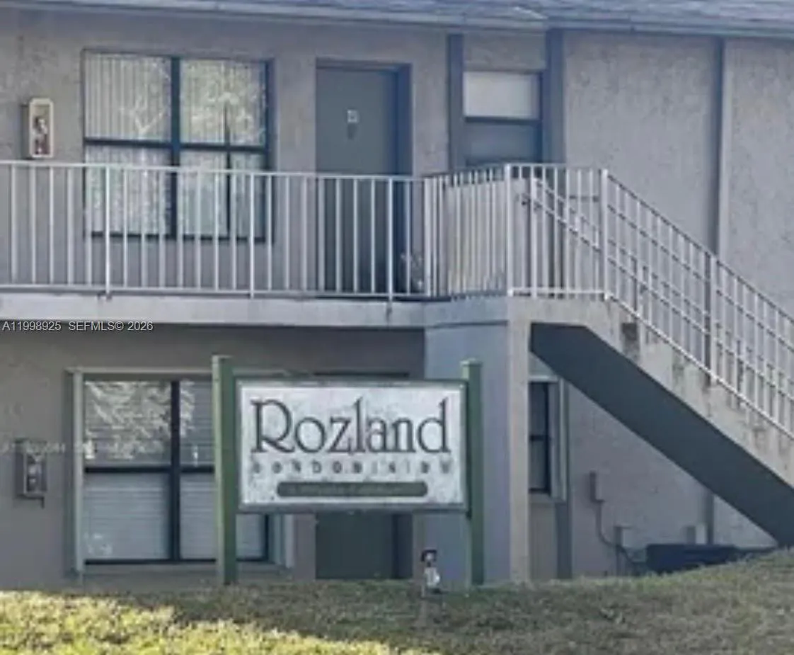 15356 Sw 72nd St 32-12, Miami, Florida 33193, Miami, Florida 33193, 2 Bedrooms Bedrooms, ,2 BathroomsBathrooms,Residential Lease,For Rent,15356 Sw 72nd St 32-12, Miami, Florida 33193,A11998925
