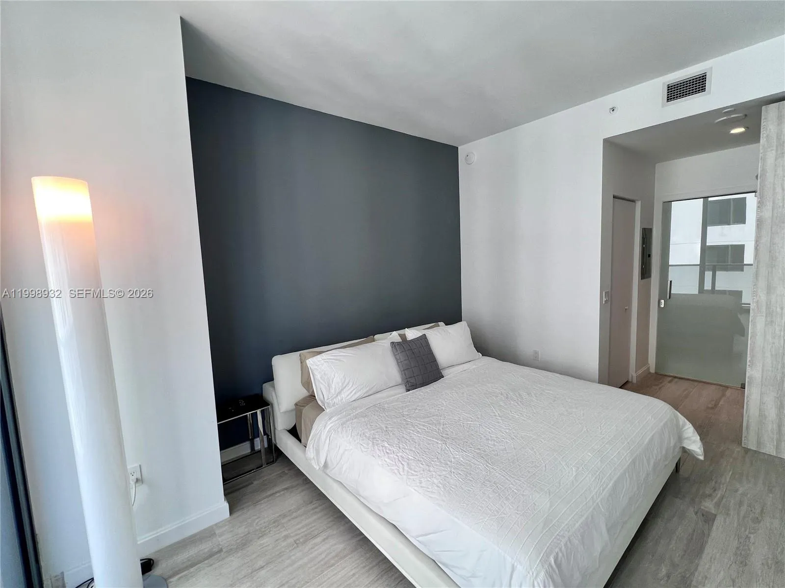 55 Sw 9th St 4109, Miami, Florida 33130, Miami, Florida 33130, 1 Bedroom Bedrooms, ,1 BathroomBathrooms,Residential Lease,For Rent,55 Sw 9th St 4109, Miami, Florida 33130,A11998932