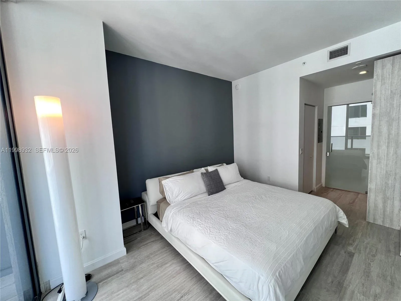 55 Sw 9th St 4109, Miami, Florida 33130, Miami, Florida 33130, 1 Bedroom Bedrooms, ,1 BathroomBathrooms,Residential Lease,For Rent,55 Sw 9th St 4109, Miami, Florida 33130,A11998932