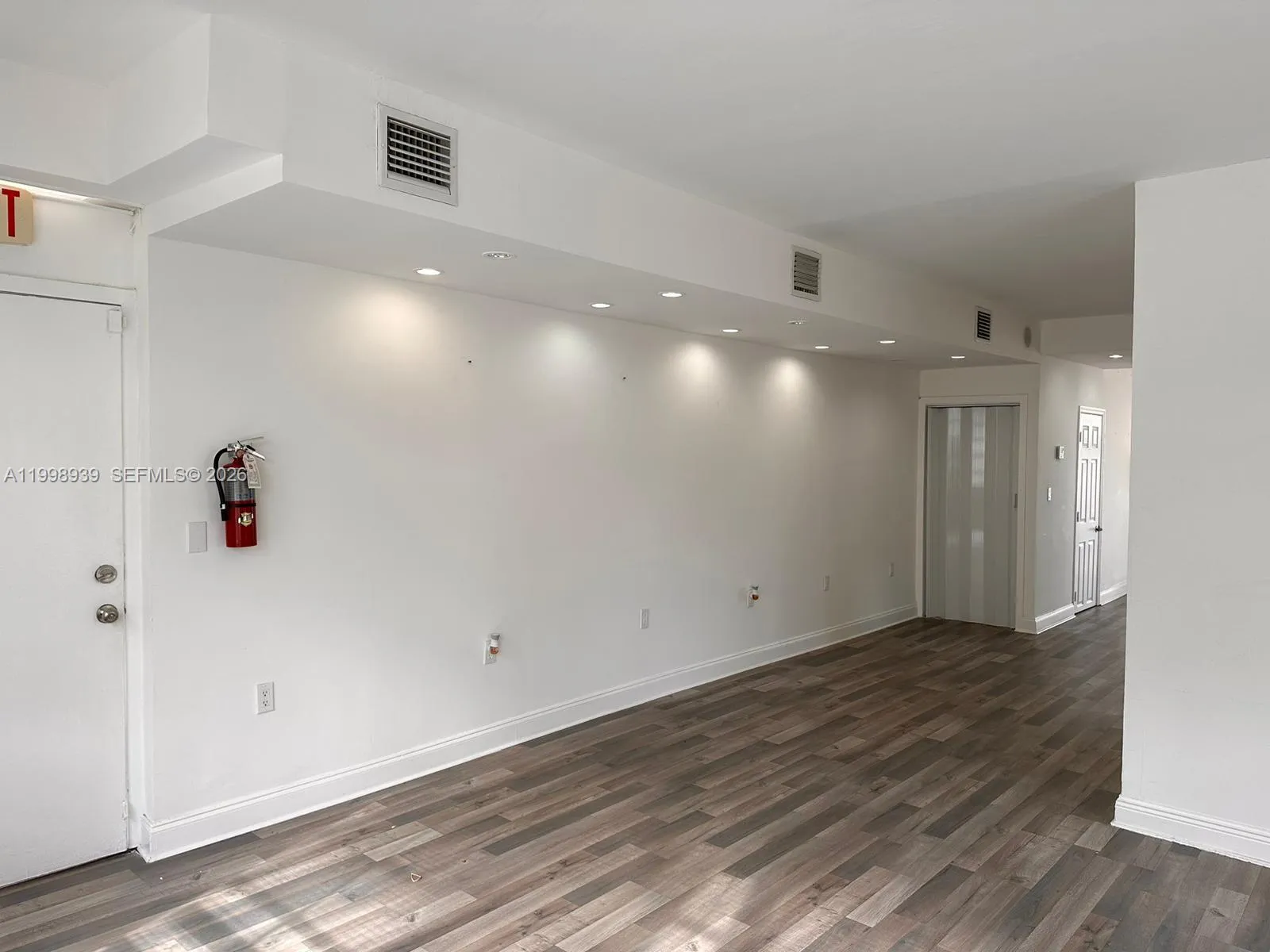 901 Pennsylvania Ave, Miami Beach, Florida 33139, Miami Beach, Florida 33139, ,Residential Income,For Sale,901 Pennsylvania Ave, Miami Beach, Florida 33139,A11998939