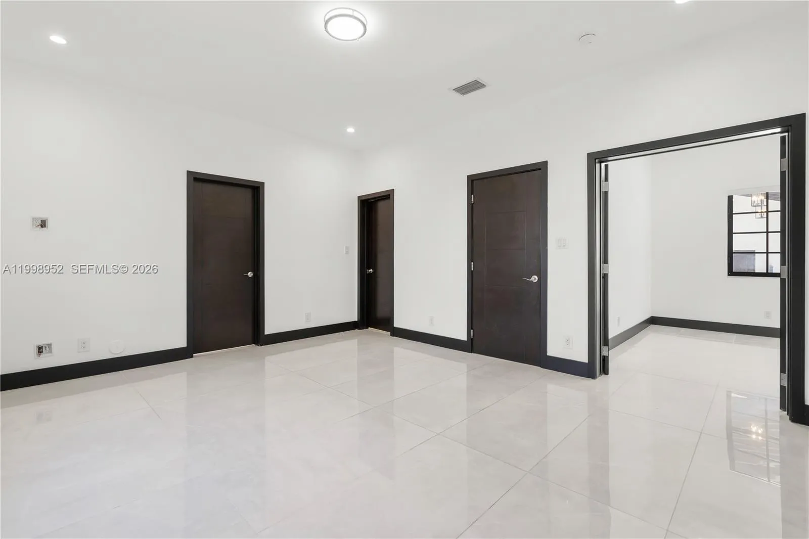 519 Alhambra Cir, Coral Gables, Florida 33134, Coral Gables, Florida 33134, 4 Bedrooms Bedrooms, ,4 BathroomsBathrooms,Residential Lease,For Rent,519 Alhambra Cir, Coral Gables, Florida 33134,A11998952