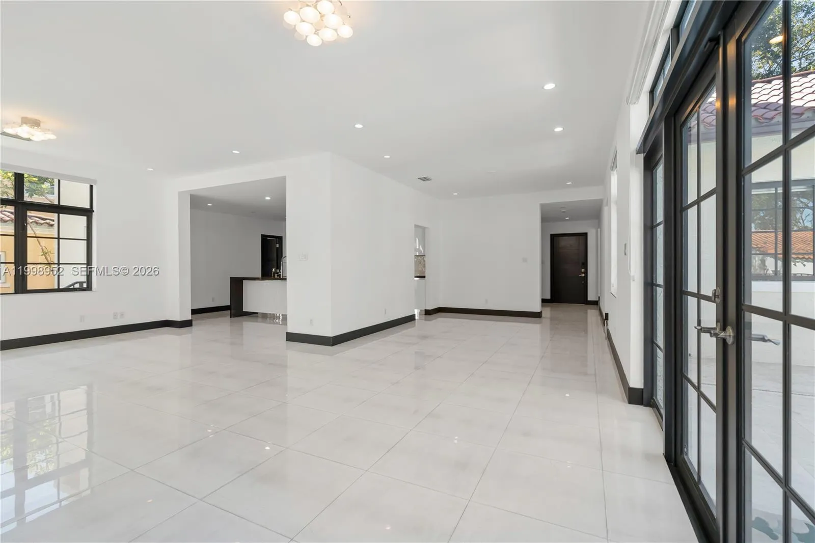519 Alhambra Cir, Coral Gables, Florida 33134, Coral Gables, Florida 33134, 4 Bedrooms Bedrooms, ,4 BathroomsBathrooms,Residential Lease,For Rent,519 Alhambra Cir, Coral Gables, Florida 33134,A11998952