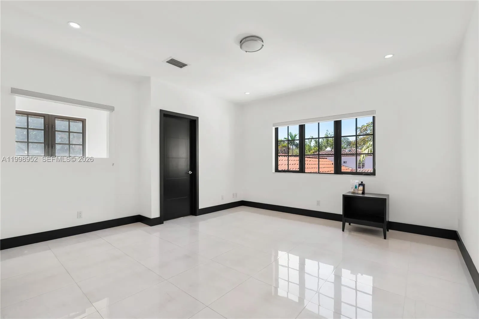 519 Alhambra Cir, Coral Gables, Florida 33134, Coral Gables, Florida 33134, 4 Bedrooms Bedrooms, ,4 BathroomsBathrooms,Residential Lease,For Rent,519 Alhambra Cir, Coral Gables, Florida 33134,A11998952
