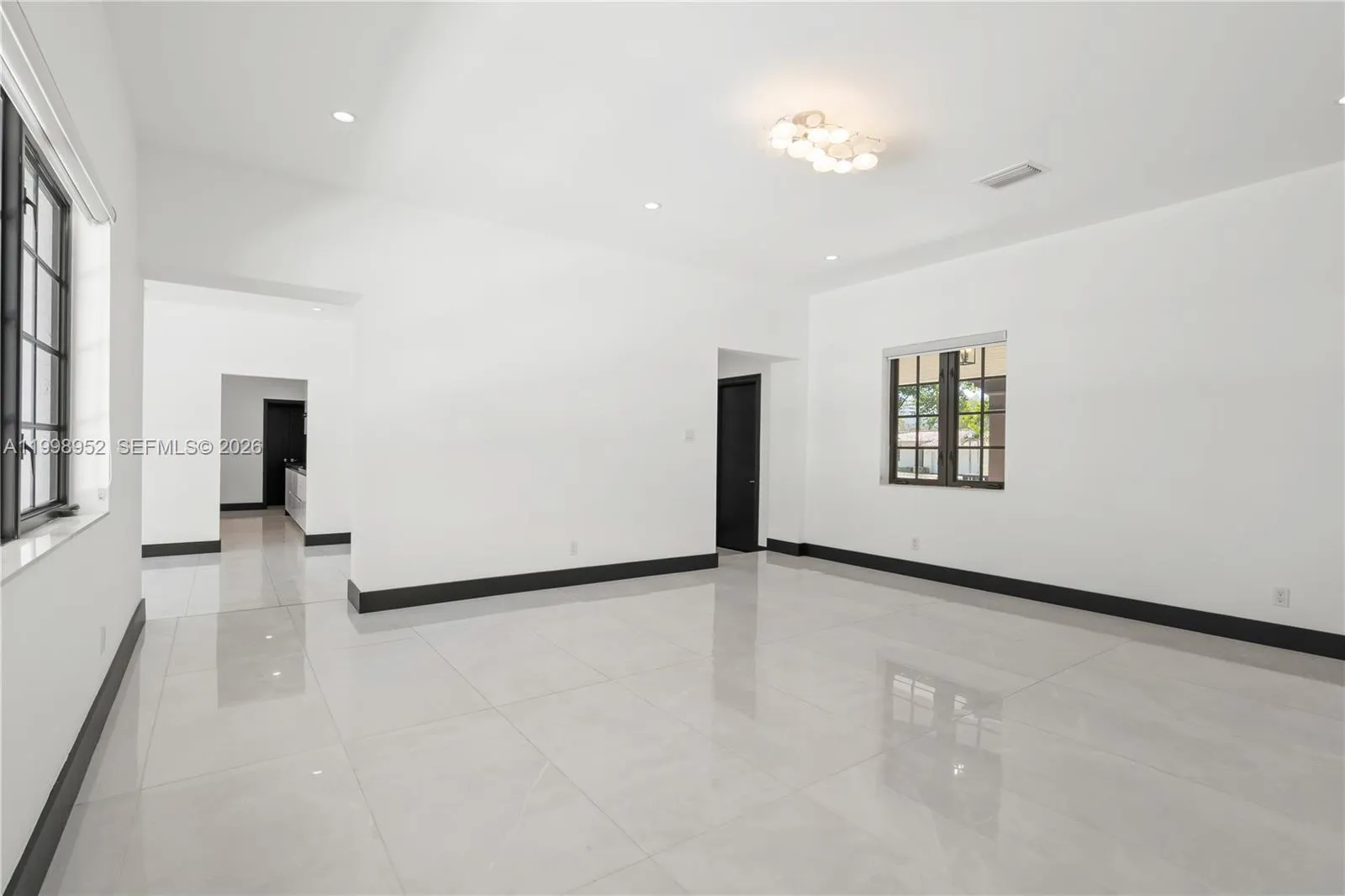 519 Alhambra Cir, Coral Gables, Florida 33134, Coral Gables, Florida 33134, 4 Bedrooms Bedrooms, ,4 BathroomsBathrooms,Residential Lease,For Rent,519 Alhambra Cir, Coral Gables, Florida 33134,A11998952