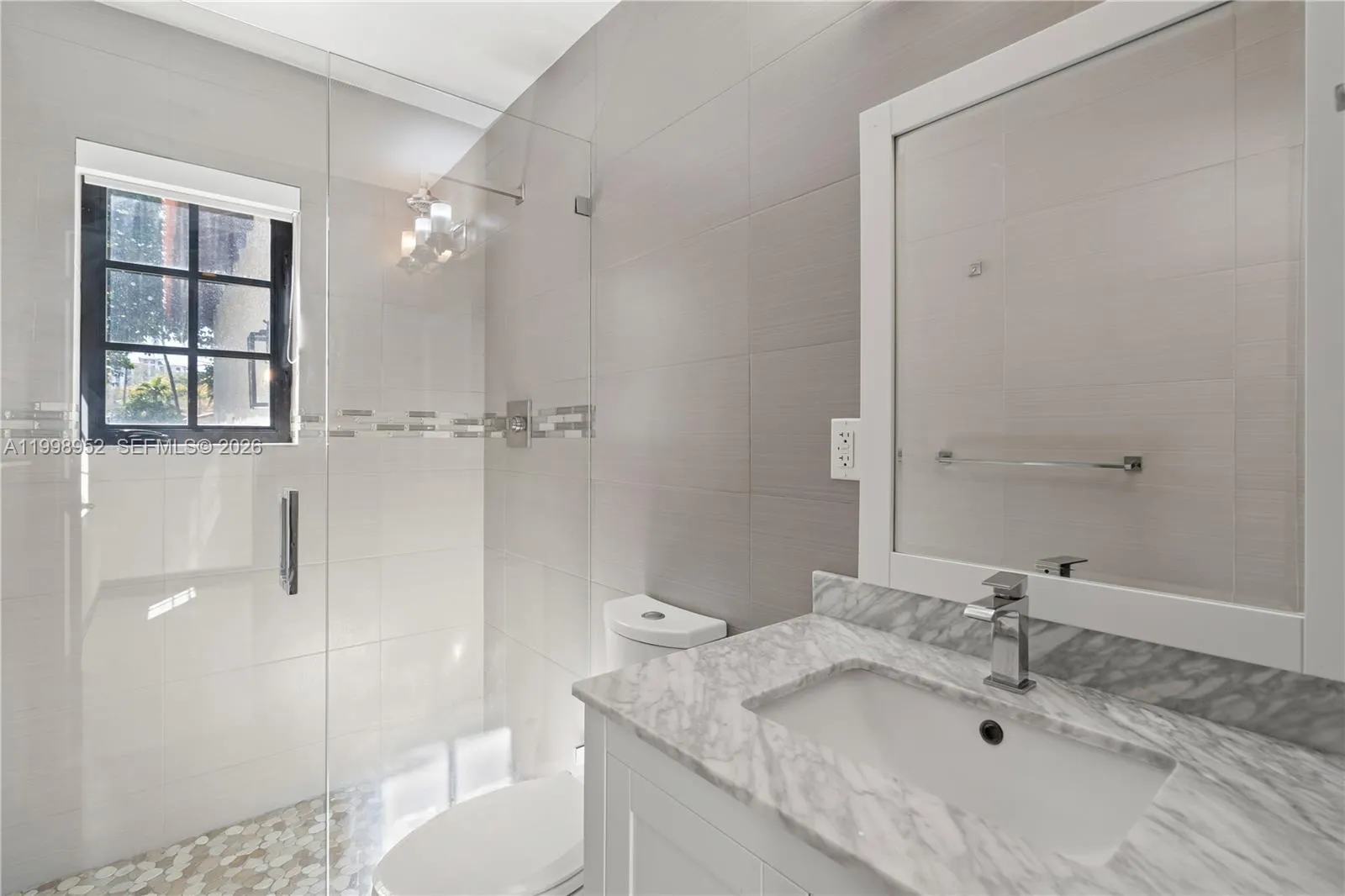 519 Alhambra Cir, Coral Gables, Florida 33134, Coral Gables, Florida 33134, 4 Bedrooms Bedrooms, ,4 BathroomsBathrooms,Residential Lease,For Rent,519 Alhambra Cir, Coral Gables, Florida 33134,A11998952