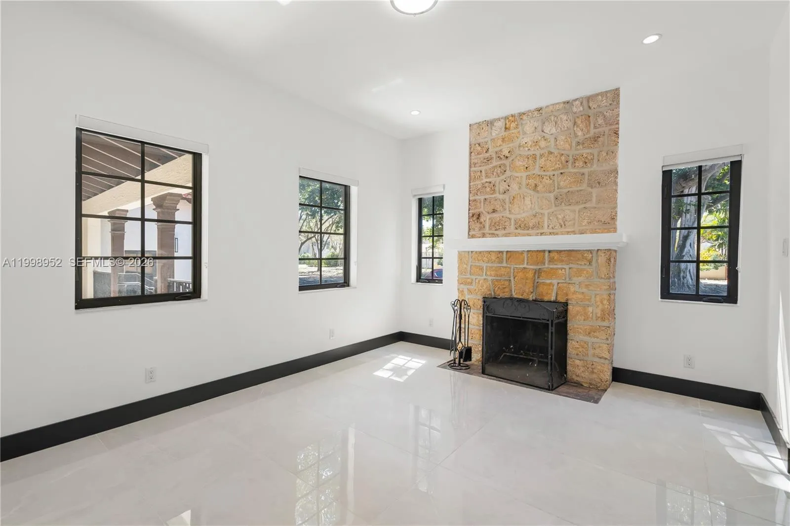 519 Alhambra Cir, Coral Gables, Florida 33134, Coral Gables, Florida 33134, 4 Bedrooms Bedrooms, ,4 BathroomsBathrooms,Residential Lease,For Rent,519 Alhambra Cir, Coral Gables, Florida 33134,A11998952