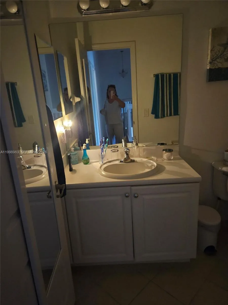 13109 Sw 132nd Ter 13109, Miami, Florida 33186, Miami, Florida 33186, 1 Bedroom Bedrooms, ,1 BathroomBathrooms,Residential Lease,For Rent,13109 Sw 132nd Ter 13109, Miami, Florida 33186,A11998983