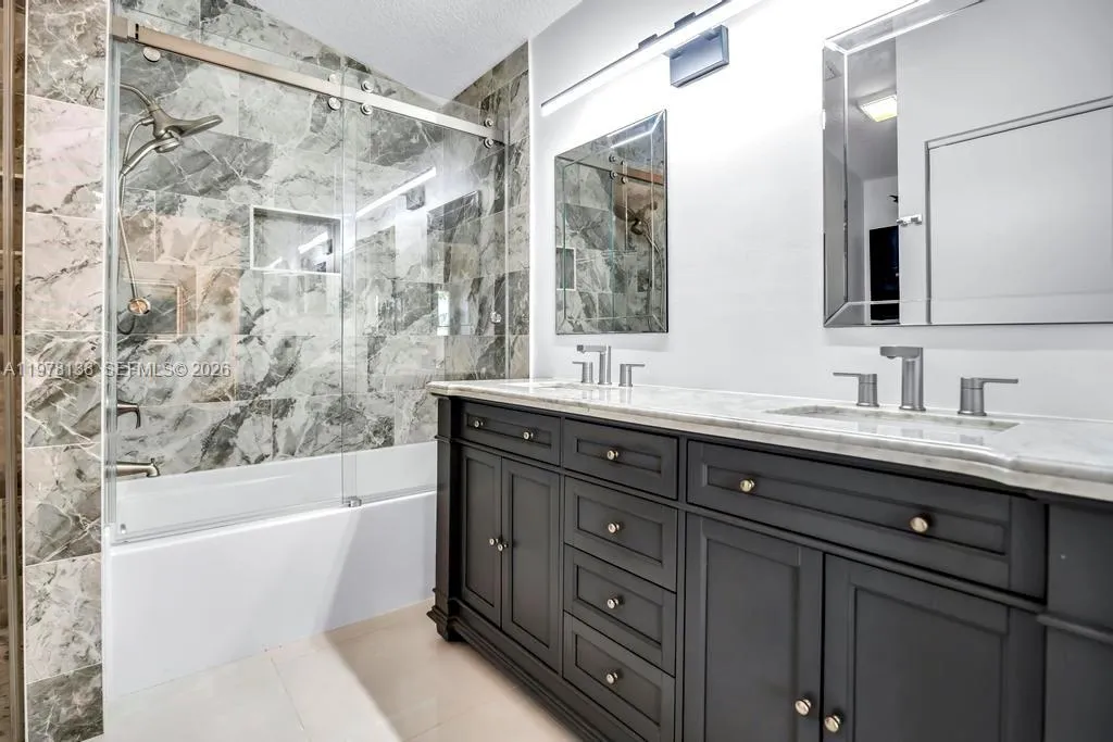 529 Lakeside Cir, Sunrise, Florida 33326, Sunrise, Florida 33326, 3 Bedrooms Bedrooms, ,2 BathroomsBathrooms,Residential,For Sale,529 Lakeside Cir, Sunrise, Florida 33326,A11978138