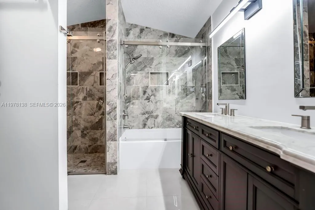 529 Lakeside Cir, Sunrise, Florida 33326, Sunrise, Florida 33326, 3 Bedrooms Bedrooms, ,2 BathroomsBathrooms,Residential,For Sale,529 Lakeside Cir, Sunrise, Florida 33326,A11978138