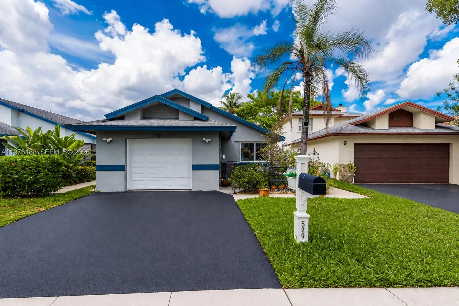 529 Lakeside Cir, Sunrise, Florida 33326, Sunrise, Florida 33326, 3 Bedrooms Bedrooms, ,2 BathroomsBathrooms,Residential,For Sale,529 Lakeside Cir, Sunrise, Florida 33326,A11978138