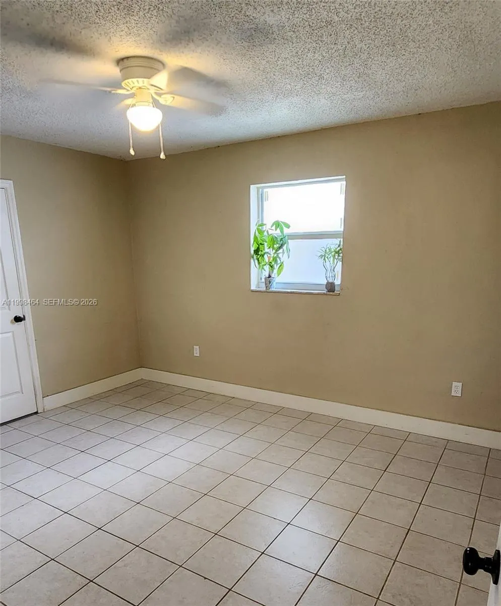 880 E 26th St, Hialeah, Florida 33013, Hialeah, Florida 33013, 4 Bedrooms Bedrooms, ,3 BathroomsBathrooms,Residential,For Sale,880 E 26th St, Hialeah, Florida 33013,A11998464