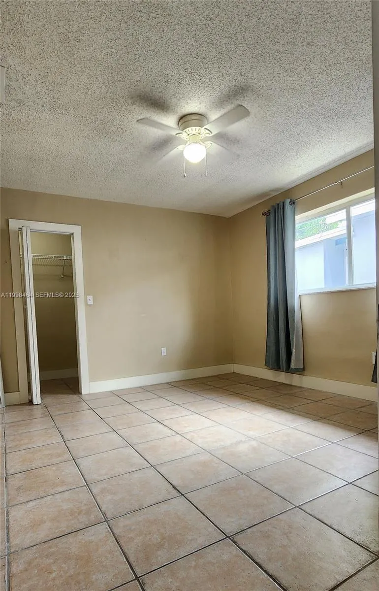 880 E 26th St, Hialeah, Florida 33013, Hialeah, Florida 33013, 4 Bedrooms Bedrooms, ,3 BathroomsBathrooms,Residential,For Sale,880 E 26th St, Hialeah, Florida 33013,A11998464