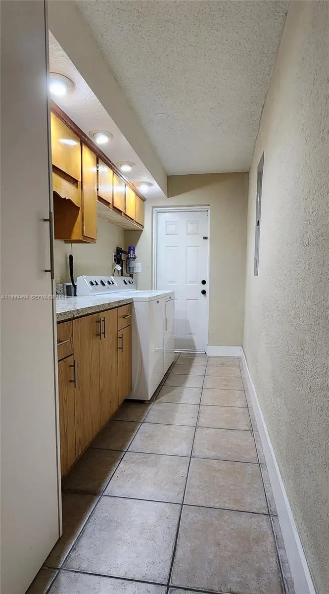 880 E 26th St, Hialeah, Florida 33013, Hialeah, Florida 33013, 4 Bedrooms Bedrooms, ,3 BathroomsBathrooms,Residential,For Sale,880 E 26th St, Hialeah, Florida 33013,A11998464
