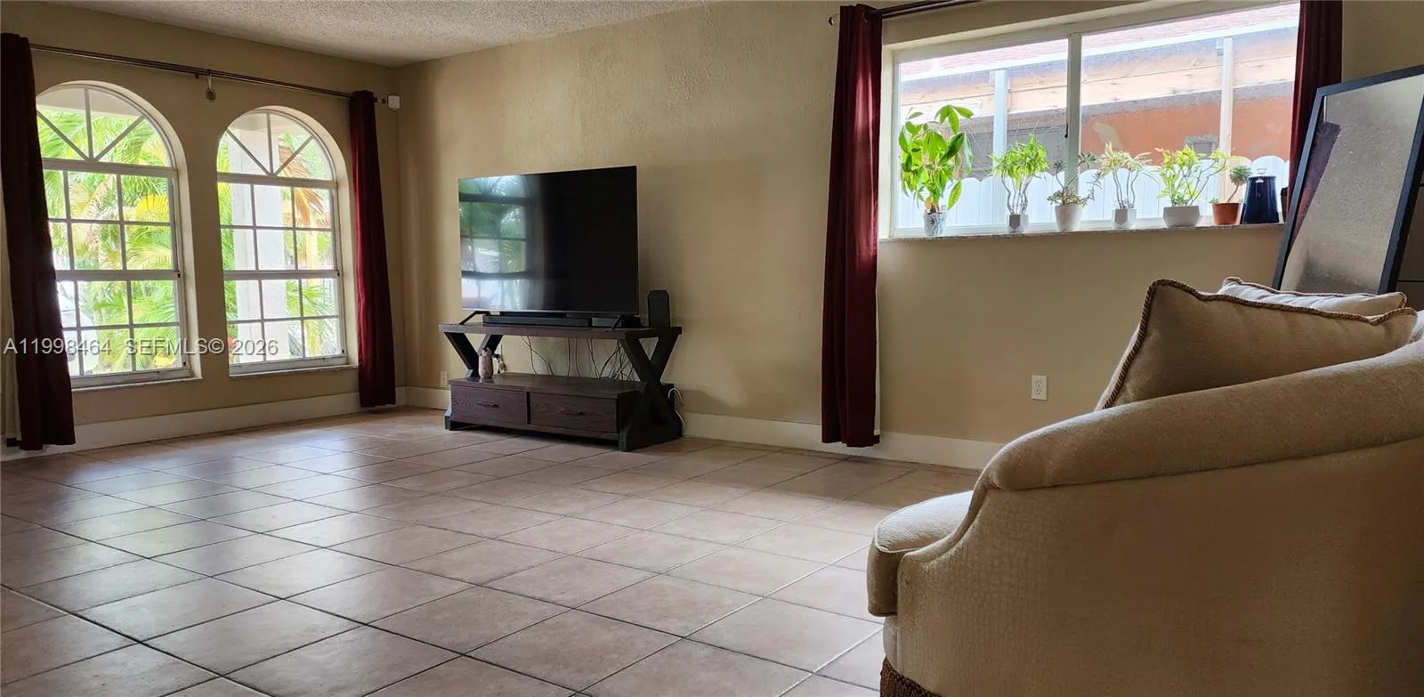 880 E 26th St, Hialeah, Florida 33013, Hialeah, Florida 33013, 4 Bedrooms Bedrooms, ,3 BathroomsBathrooms,Residential,For Sale,880 E 26th St, Hialeah, Florida 33013,A11998464