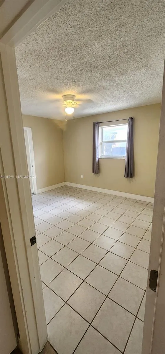 880 E 26th St, Hialeah, Florida 33013, Hialeah, Florida 33013, 4 Bedrooms Bedrooms, ,3 BathroomsBathrooms,Residential,For Sale,880 E 26th St, Hialeah, Florida 33013,A11998464