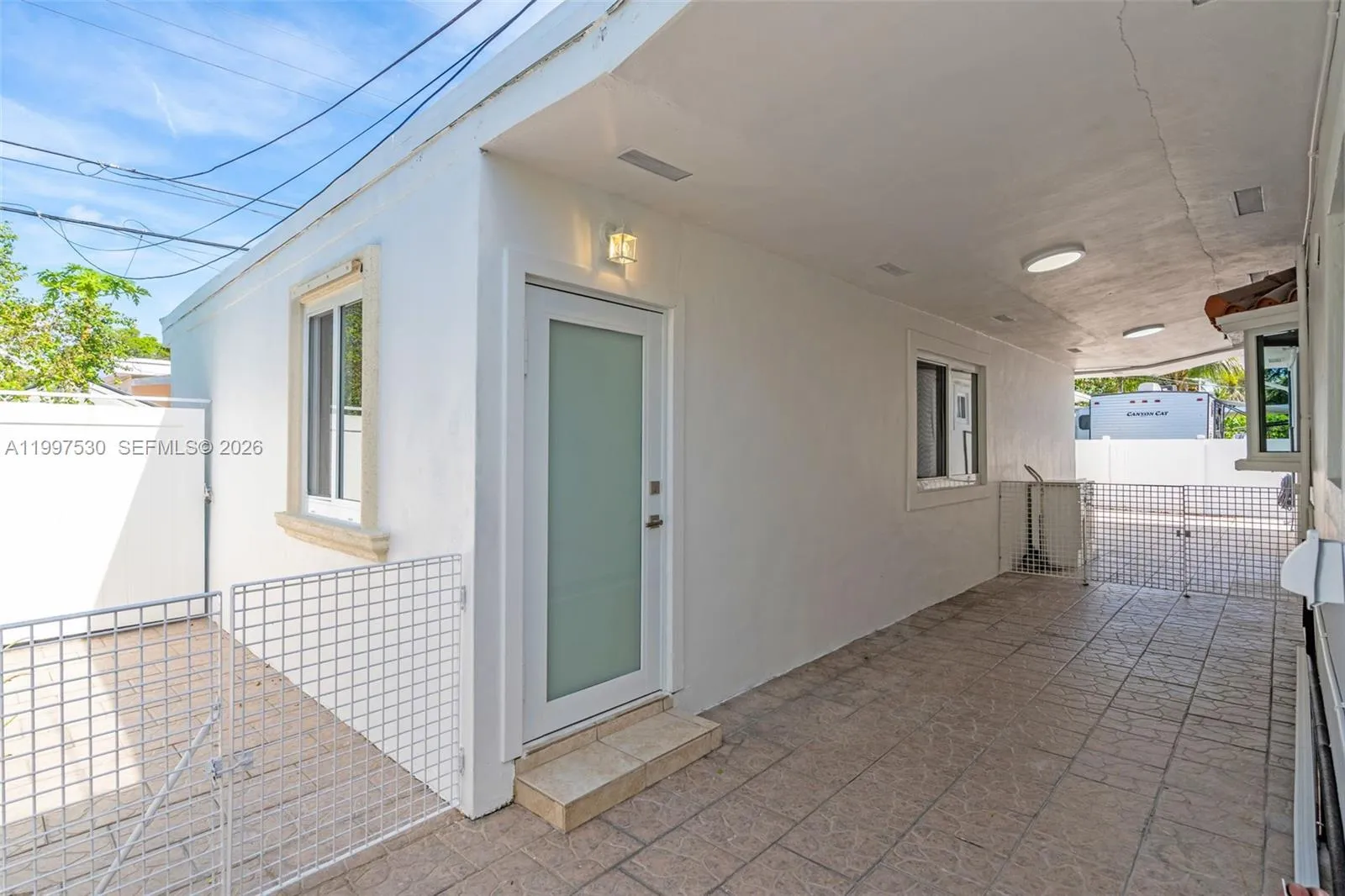 201 Sw 51st Ct 2, Miami, Florida 33134, Miami, Florida 33134, 2 Bedrooms Bedrooms, ,1 BathroomBathrooms,Residential Lease,For Rent,201 Sw 51st Ct 2, Miami, Florida 33134,A11997530