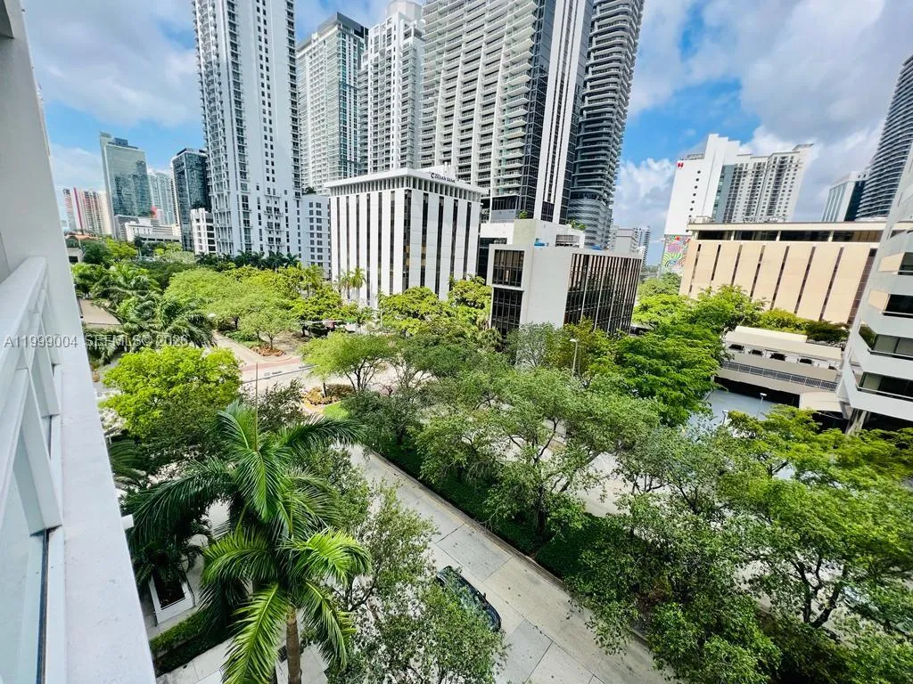 951 W Brickell Ave 607, Miami, Florida 33131, Miami, Florida 33131, 2 Bedrooms Bedrooms, ,2 BathroomsBathrooms,Residential Lease,For Rent,951 W Brickell Ave 607, Miami, Florida 33131,A11999004