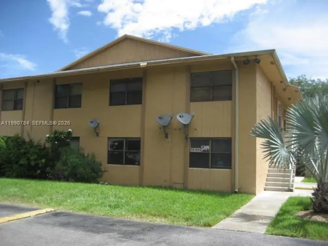 15328 Sw 72 St 8-14, Miami, Florida 33193, Miami, Florida 33193, 2 Bedrooms Bedrooms, ,2 BathroomsBathrooms,Residential,For Sale,15328 Sw 72 St 8-14, Miami, Florida 33193,A11990784