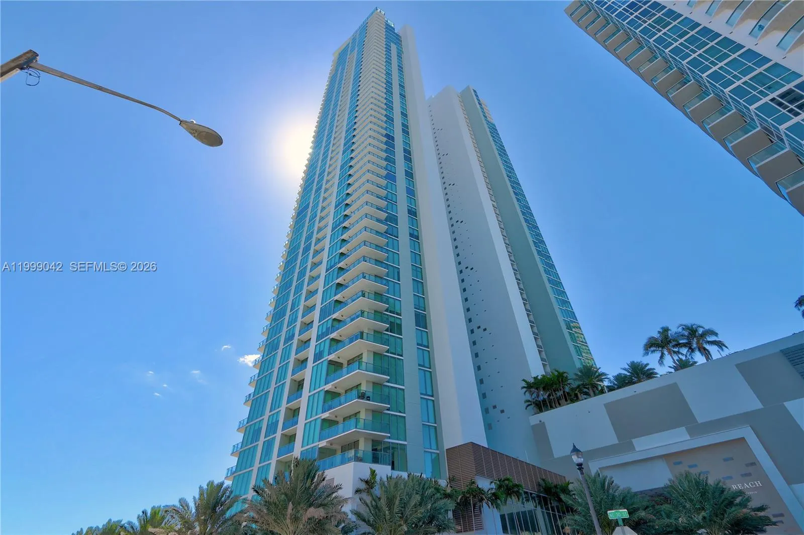 2900 Ne 7th Ave 801, Miami, Florida 33137, Miami, Florida 33137, 2 Bedrooms Bedrooms, ,2 BathroomsBathrooms,Residential Lease,For Rent,2900 Ne 7th Ave 801, Miami, Florida 33137,A11999042