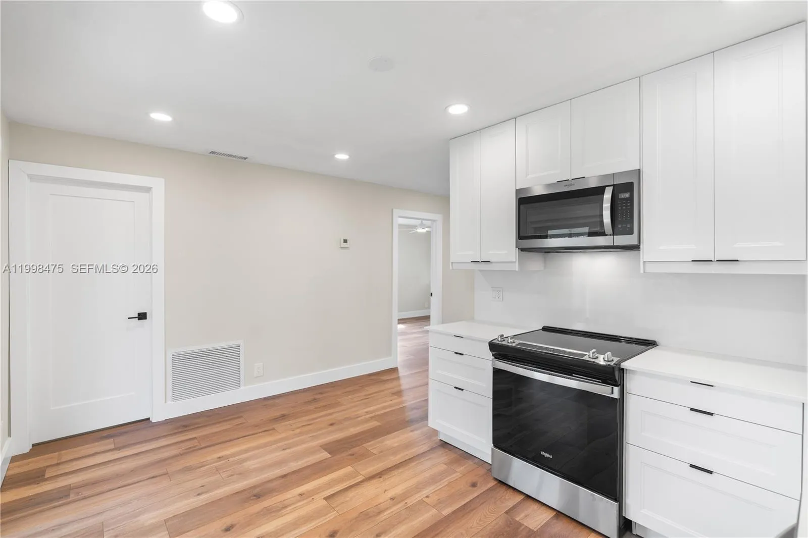 6881 Harding St, Hollywood, Florida 33024, Hollywood, Florida 33024, 3 Bedrooms Bedrooms, ,2 BathroomsBathrooms,Residential,For Sale,6881 Harding St, Hollywood, Florida 33024,A11998475