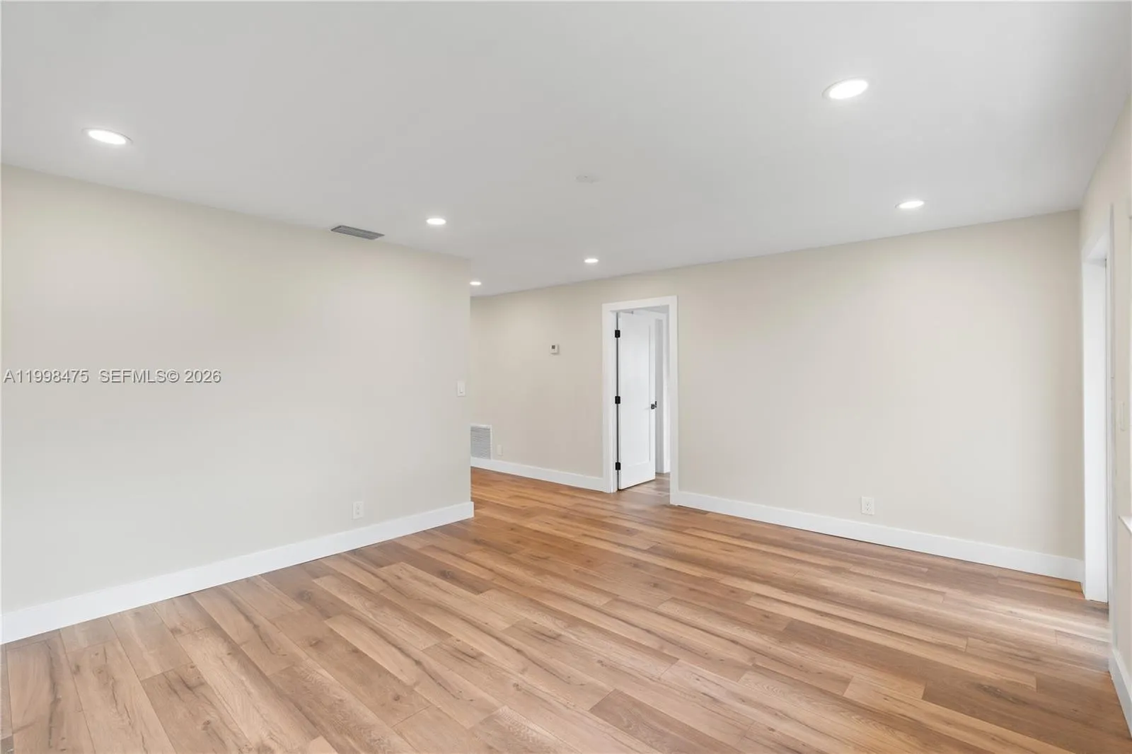 6881 Harding St, Hollywood, Florida 33024, Hollywood, Florida 33024, 3 Bedrooms Bedrooms, ,2 BathroomsBathrooms,Residential,For Sale,6881 Harding St, Hollywood, Florida 33024,A11998475