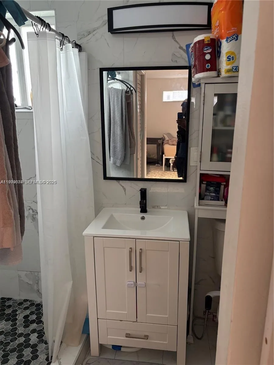 3355 Nw 213th Ter 0, Miami Gardens, Florida 33056, Miami Gardens, Florida 33056, 1 Bedroom Bedrooms, ,1 BathroomBathrooms,Residential Lease,For Rent,3355 Nw 213th Ter 0, Miami Gardens, Florida 33056,A11999074