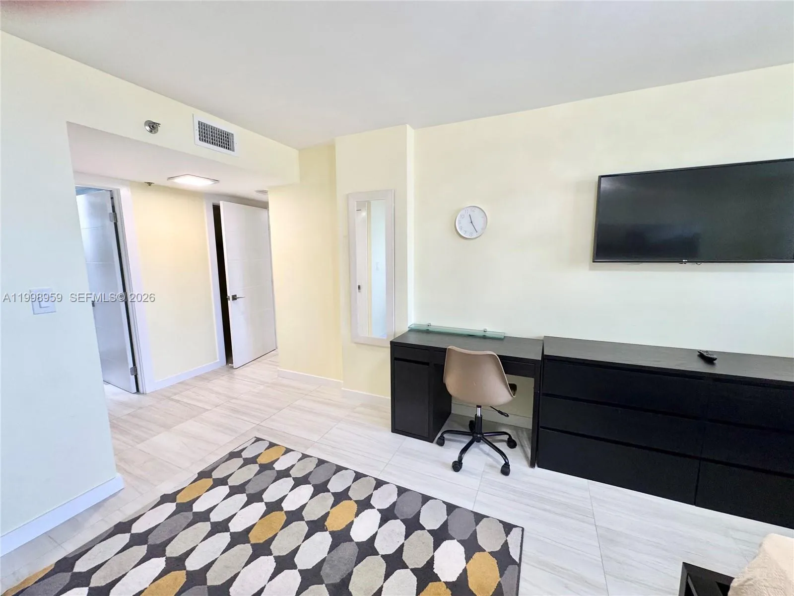 210 174th St 816, Sunny Isles Beach, Florida 33160, Sunny Isles Beach, Florida 33160, 1 Bedroom Bedrooms, ,1 BathroomBathrooms,Residential Lease,For Rent,210 174th St 816, Sunny Isles Beach, Florida 33160,A11998959