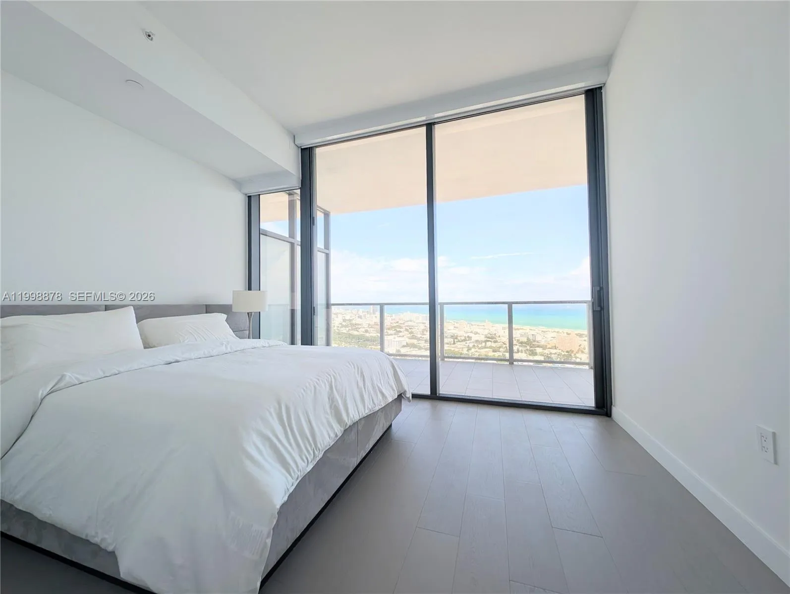 500 Alton Rd 3905, Miami Beach, Florida 33139, Miami Beach, Florida 33139, 3 Bedrooms Bedrooms, ,3 BathroomsBathrooms,Residential Lease,For Rent,500 Alton Rd 3905, Miami Beach, Florida 33139,A11998878