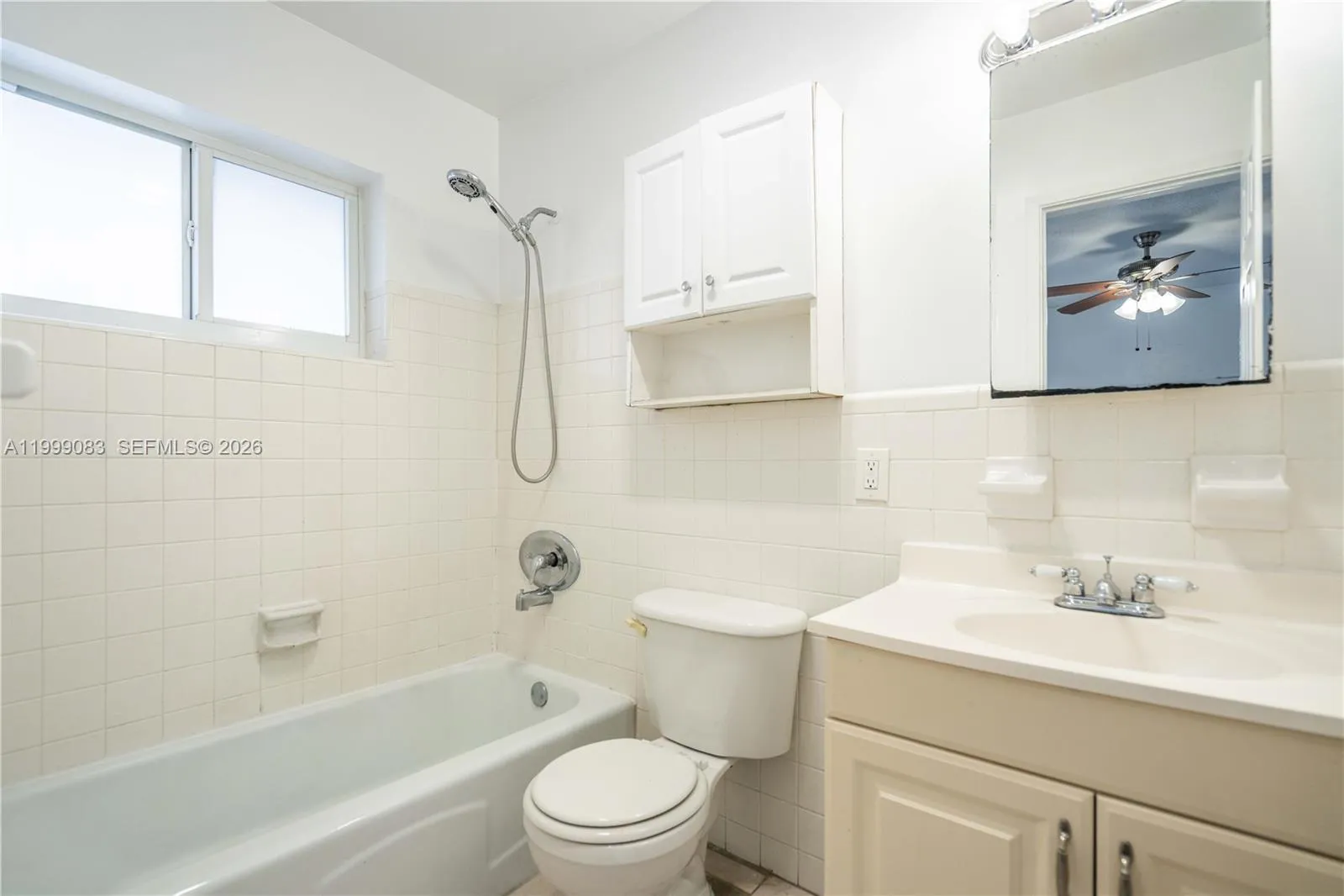 3049 Nw 9th Ave 7, Wilton Manors, Florida 33311, Wilton Manors, Florida 33311, 1 Bedroom Bedrooms, ,1 BathroomBathrooms,Residential Lease,For Rent,3049 Nw 9th Ave 7, Wilton Manors, Florida 33311,A11999083