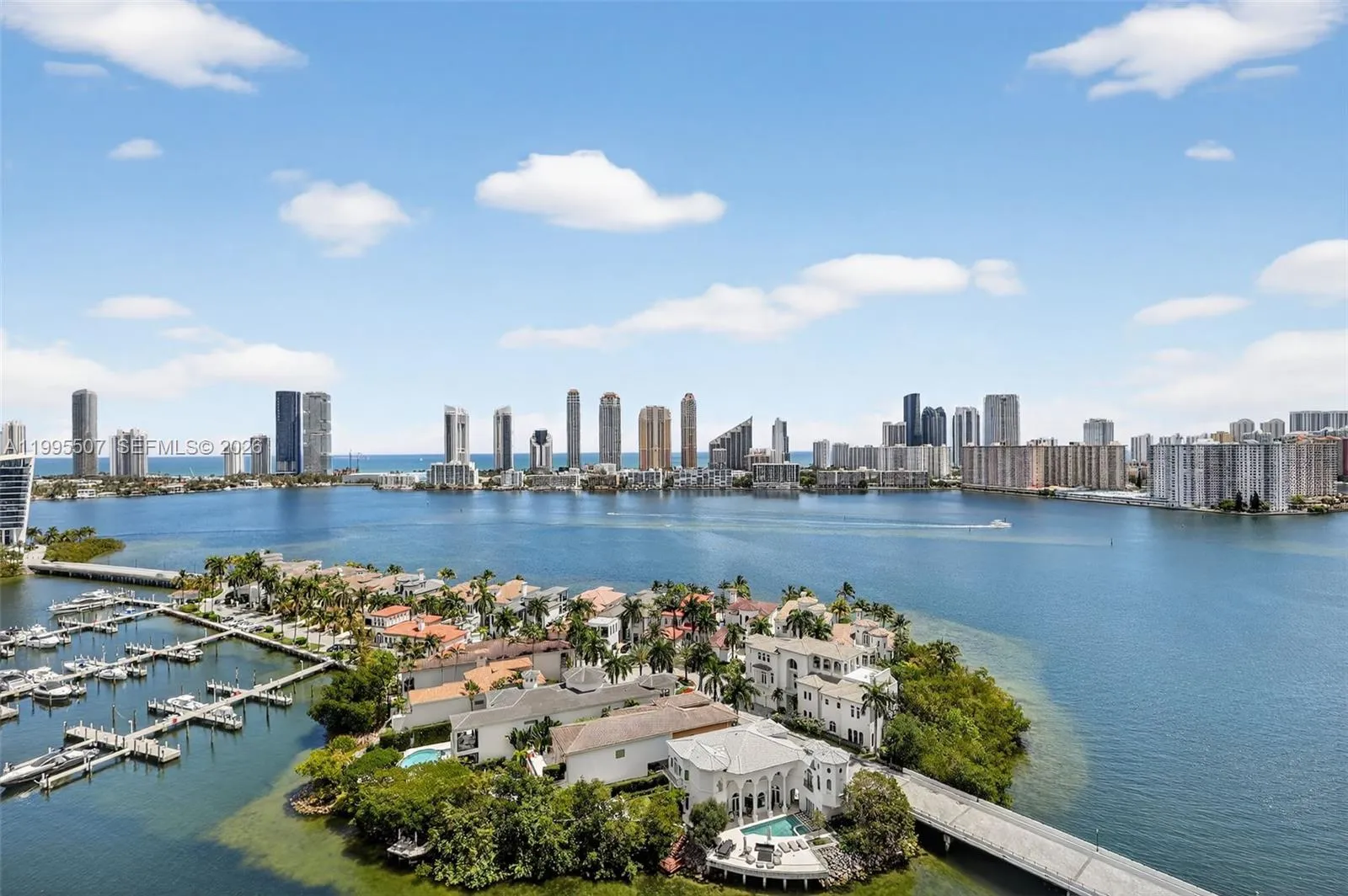 6000 Island Blvd 2102, Aventura, Florida 33160, Aventura, Florida 33160, 3 Bedrooms Bedrooms, ,3 BathroomsBathrooms,Residential,For Sale,6000 Island Blvd 2102, Aventura, Florida 33160,A11995507
