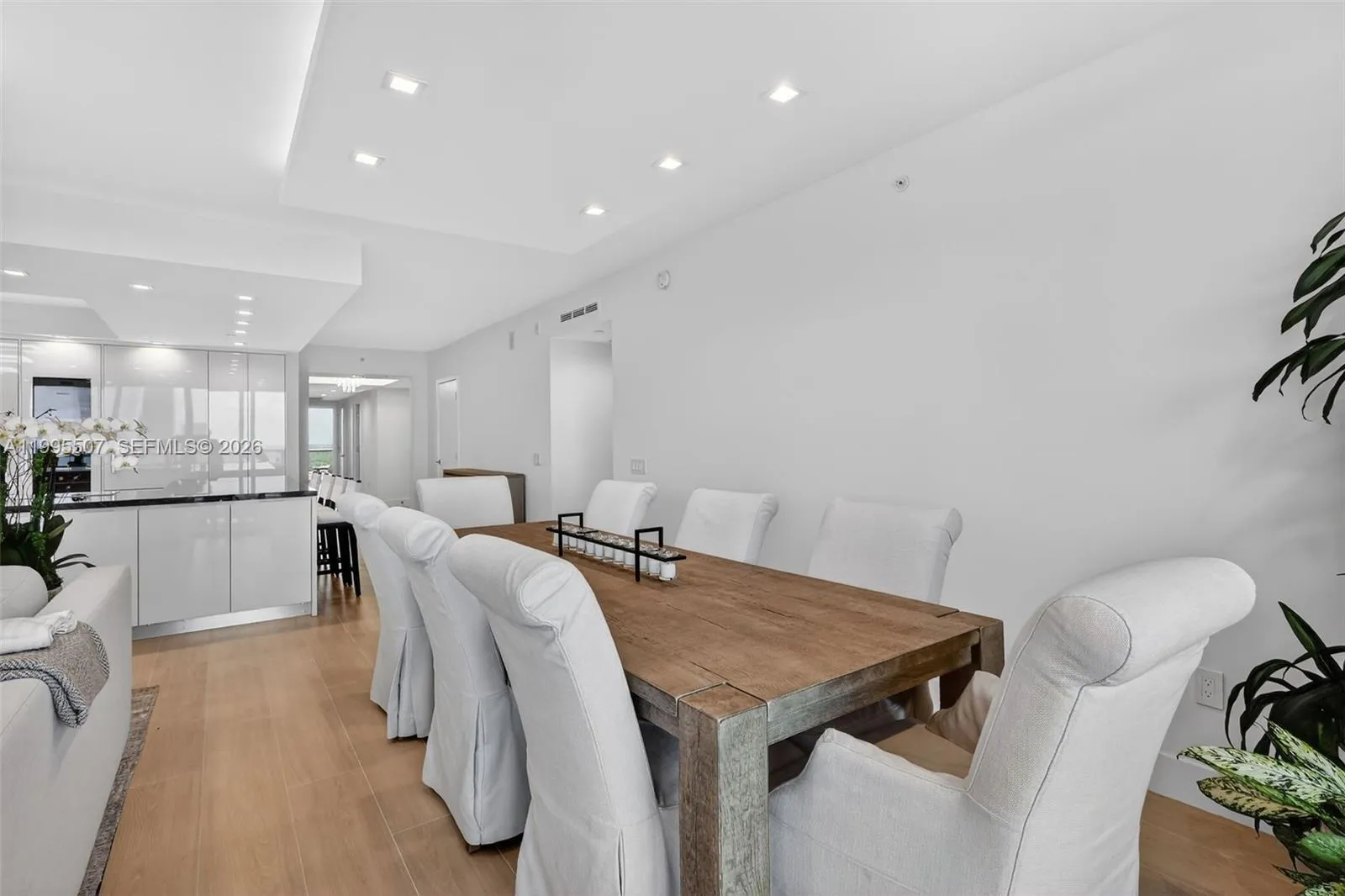 6000 Island Blvd 2102, Aventura, Florida 33160, Aventura, Florida 33160, 3 Bedrooms Bedrooms, ,3 BathroomsBathrooms,Residential,For Sale,6000 Island Blvd 2102, Aventura, Florida 33160,A11995507