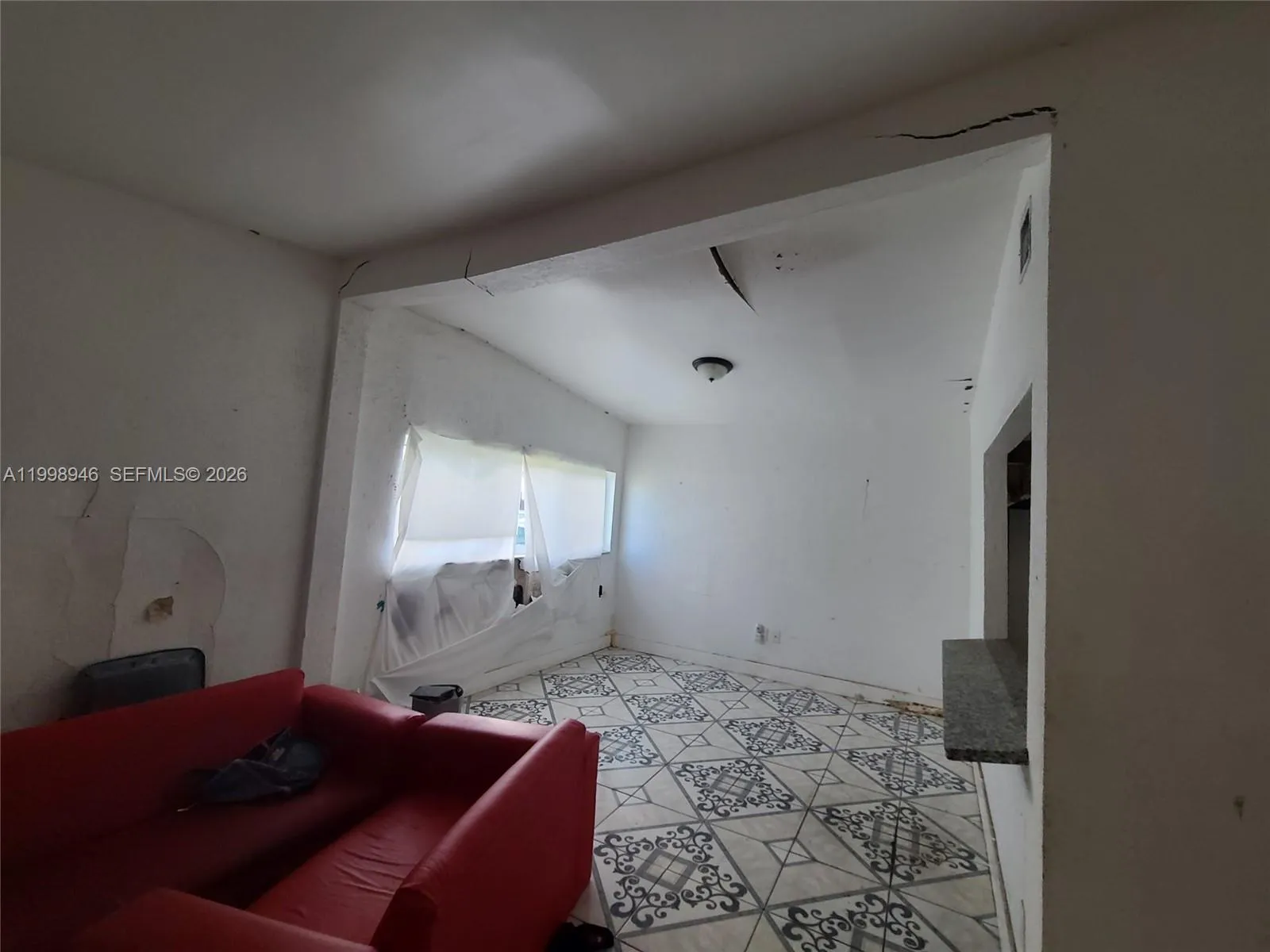 131 Nw 187th St, Miami Gardens, Florida 33169, Miami Gardens, Florida 33169, 3 Bedrooms Bedrooms, ,2 BathroomsBathrooms,Residential,For Sale,131 Nw 187th St, Miami Gardens, Florida 33169,A11998946