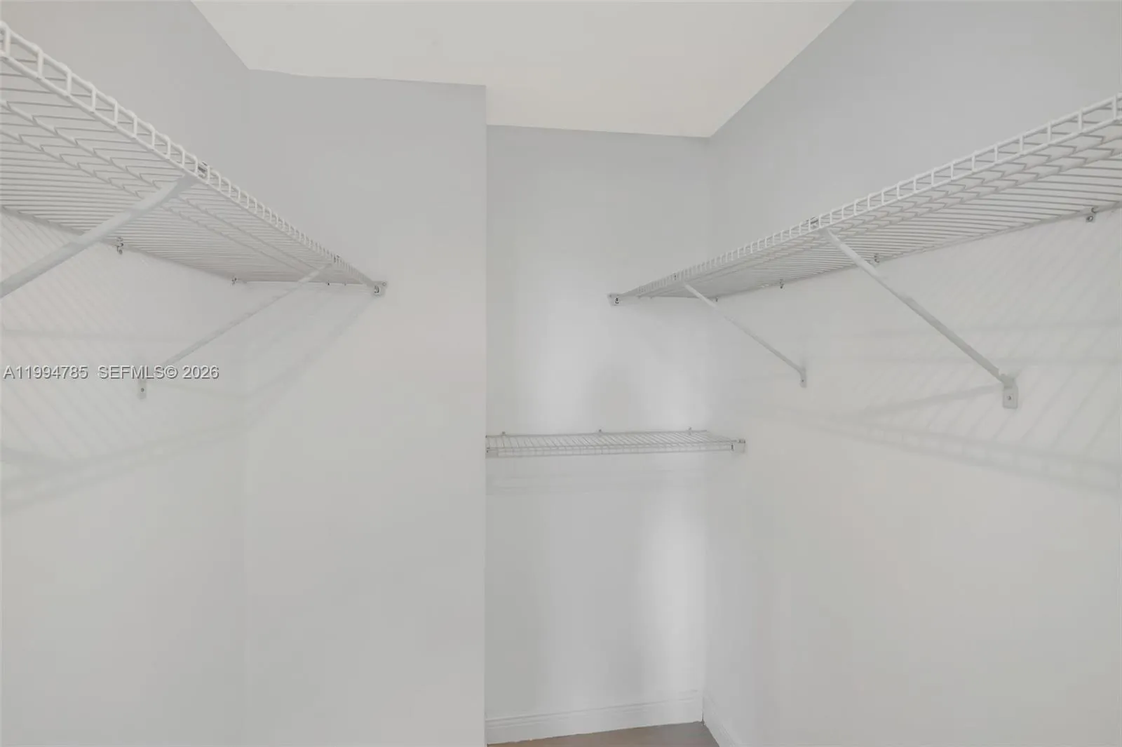 2333 Brickell Ave 305, Miami, Florida 33129, Miami, Florida 33129, 2 Bedrooms Bedrooms, ,2 BathroomsBathrooms,Residential,For Sale,2333 Brickell Ave 305, Miami, Florida 33129,A11994785