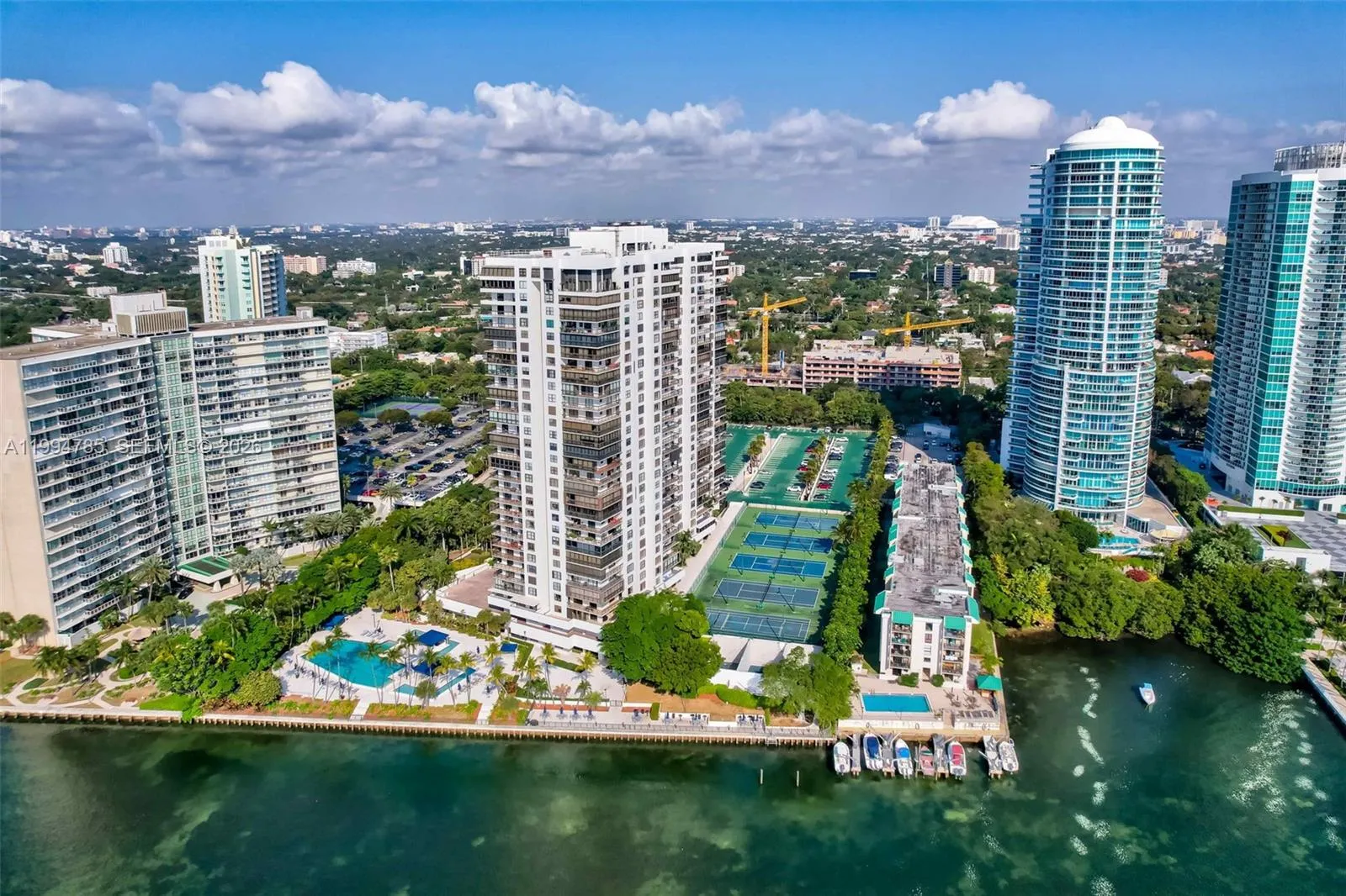 2333 Brickell Ave 305, Miami, Florida 33129, Miami, Florida 33129, 2 Bedrooms Bedrooms, ,2 BathroomsBathrooms,Residential,For Sale,2333 Brickell Ave 305, Miami, Florida 33129,A11994785