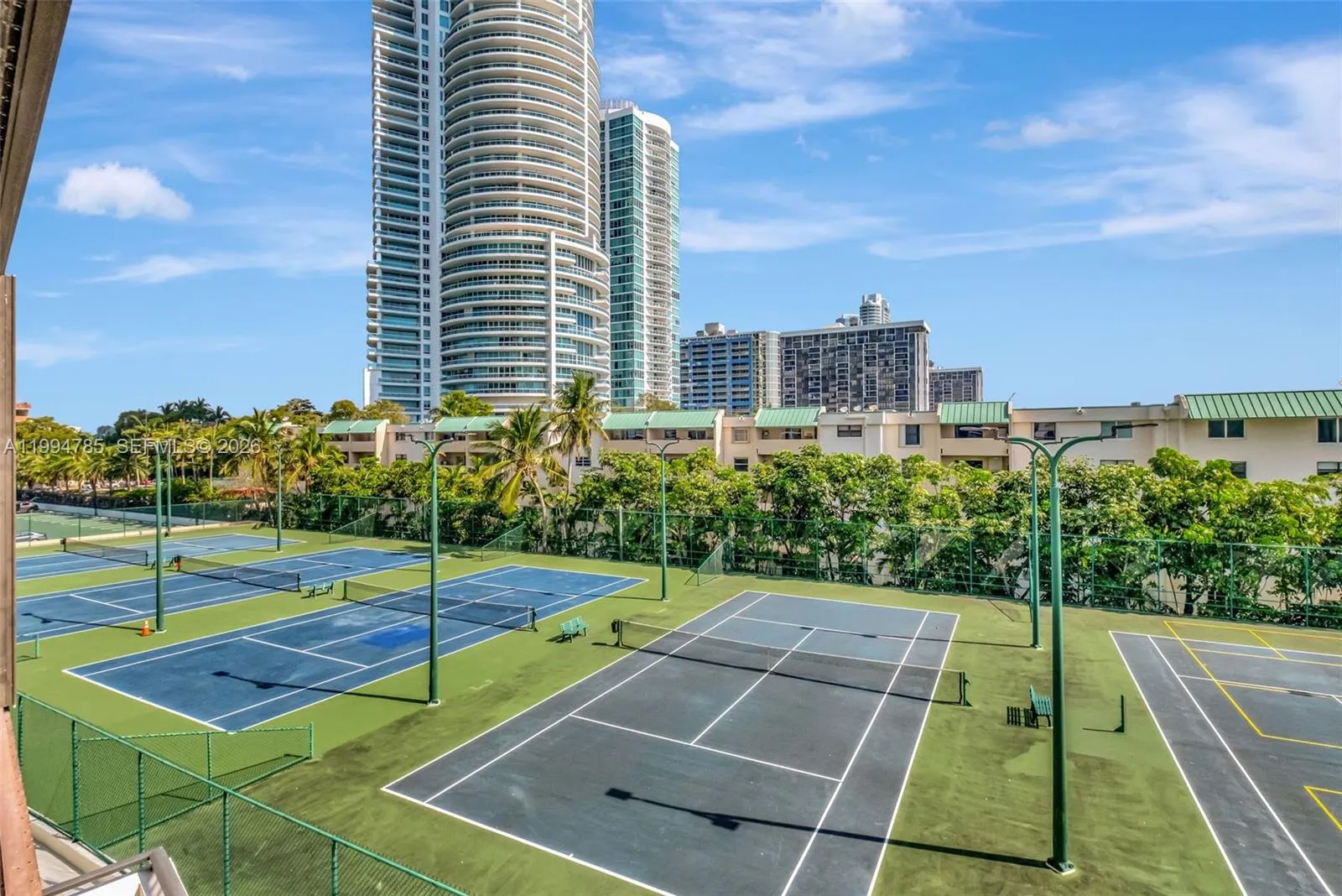 2333 Brickell Ave 305, Miami, Florida 33129, Miami, Florida 33129, 2 Bedrooms Bedrooms, ,2 BathroomsBathrooms,Residential,For Sale,2333 Brickell Ave 305, Miami, Florida 33129,A11994785