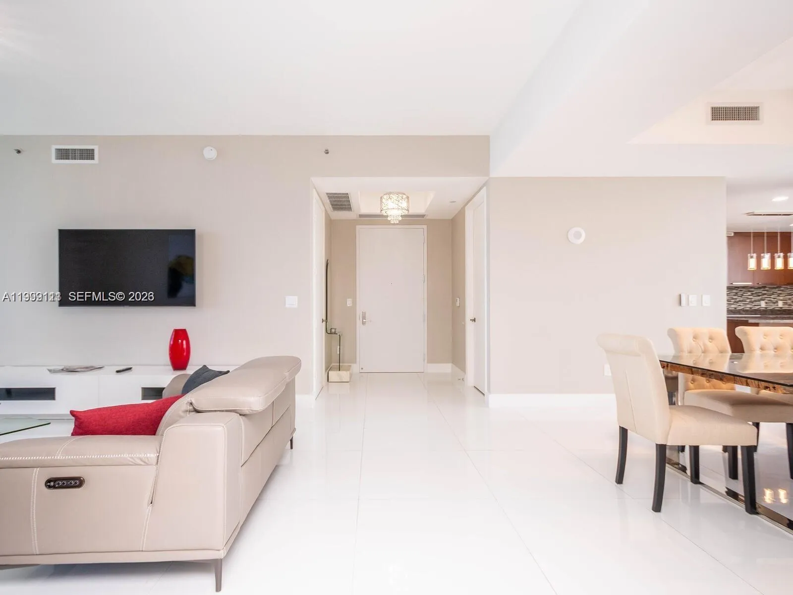 15901 Collins Ave 2504, Sunny Isles Beach, Florida, Sunny Isles Beach, Florida 33160, 3 Bedrooms Bedrooms, ,3 BathroomsBathrooms,Residential,For Sale,15901 Collins Ave 2504, Sunny Isles Beach, Florida,A11999111