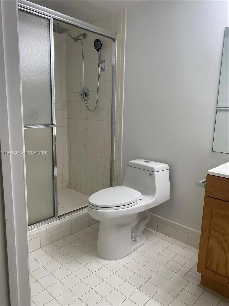 13255 Sw 9th Ct 202g, Pembroke Pines, Florida 3302, Pembroke Pines, Florida 33027, 2 Bedrooms Bedrooms, ,2 BathroomsBathrooms,Residential Lease,For Rent,13255 Sw 9th Ct 202g, Pembroke Pines, Florida 3302,A11999132