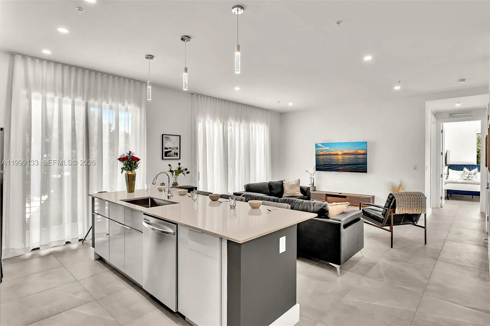 2100 Miami Rd 204, Fort Lauderdale, Florida 33316, Fort Lauderdale, Florida 33316, 3 Bedrooms Bedrooms, ,3 BathroomsBathrooms,Residential Lease,For Rent,2100 Miami Rd 204, Fort Lauderdale, Florida 33316,A11999133