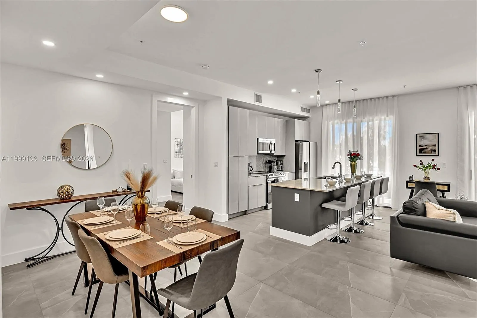 2100 Miami Rd 204, Fort Lauderdale, Florida 33316, Fort Lauderdale, Florida 33316, 3 Bedrooms Bedrooms, ,3 BathroomsBathrooms,Residential Lease,For Rent,2100 Miami Rd 204, Fort Lauderdale, Florida 33316,A11999133